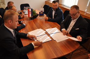 Testvérvárosi megállapodást írt alá a közelmúltban Hévíz a horvátországi Kaproncával.